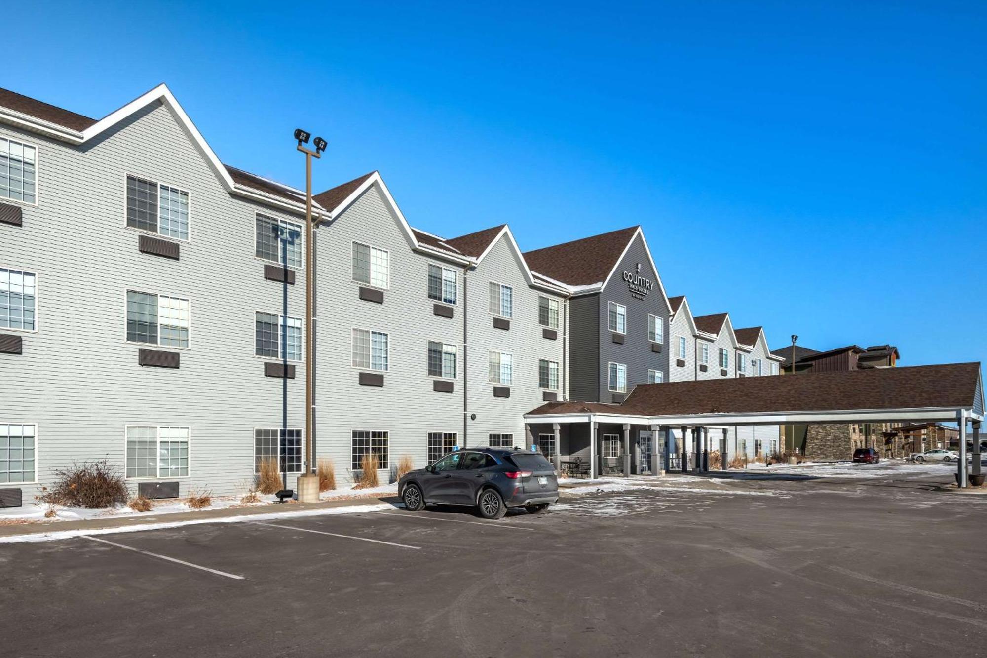 Country Inn & Suites By Radisson, Watertown, Sd Buitenkant foto