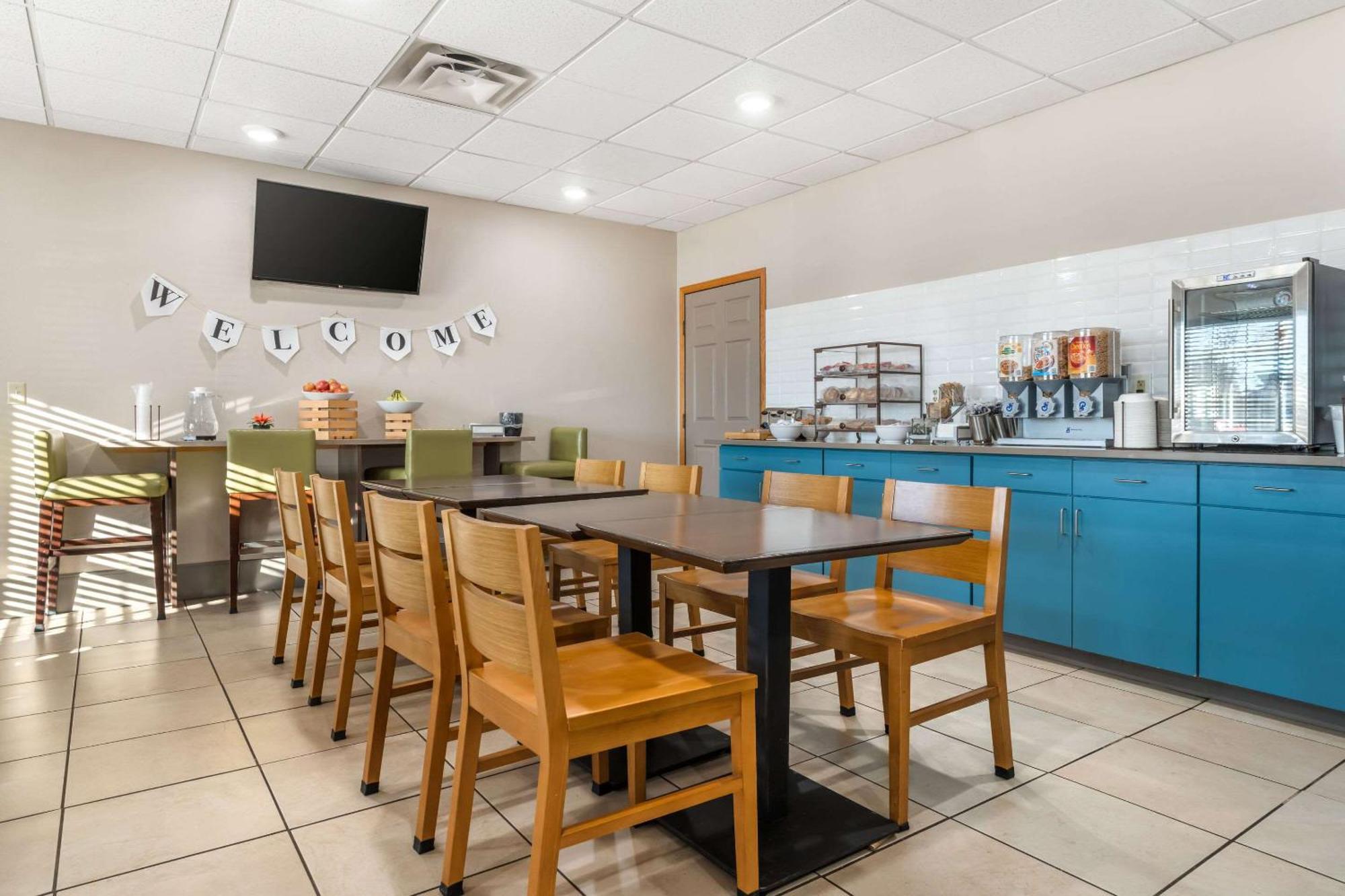 Country Inn & Suites By Radisson, Watertown, Sd Buitenkant foto
