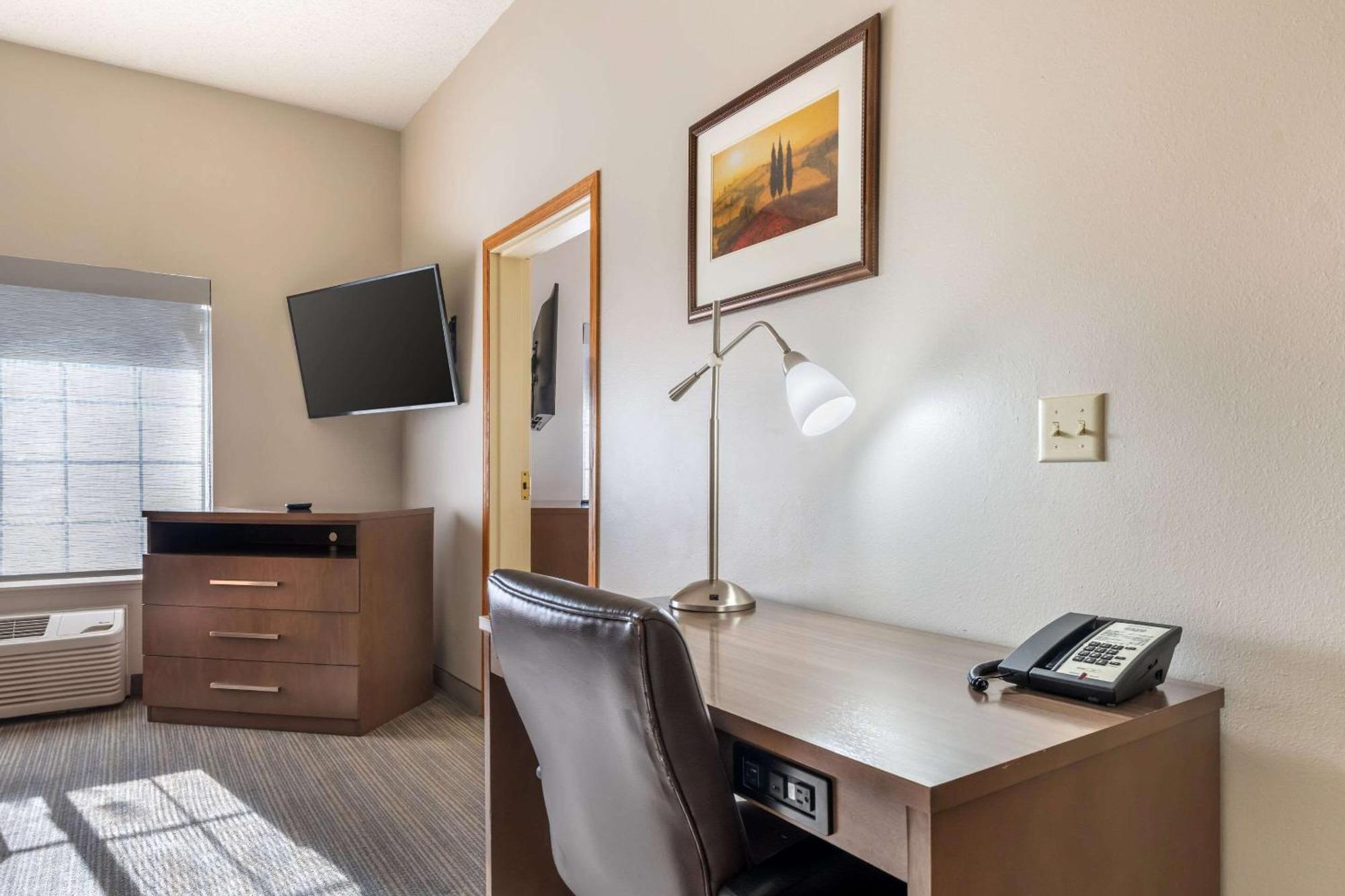 Country Inn & Suites By Radisson, Watertown, Sd Buitenkant foto