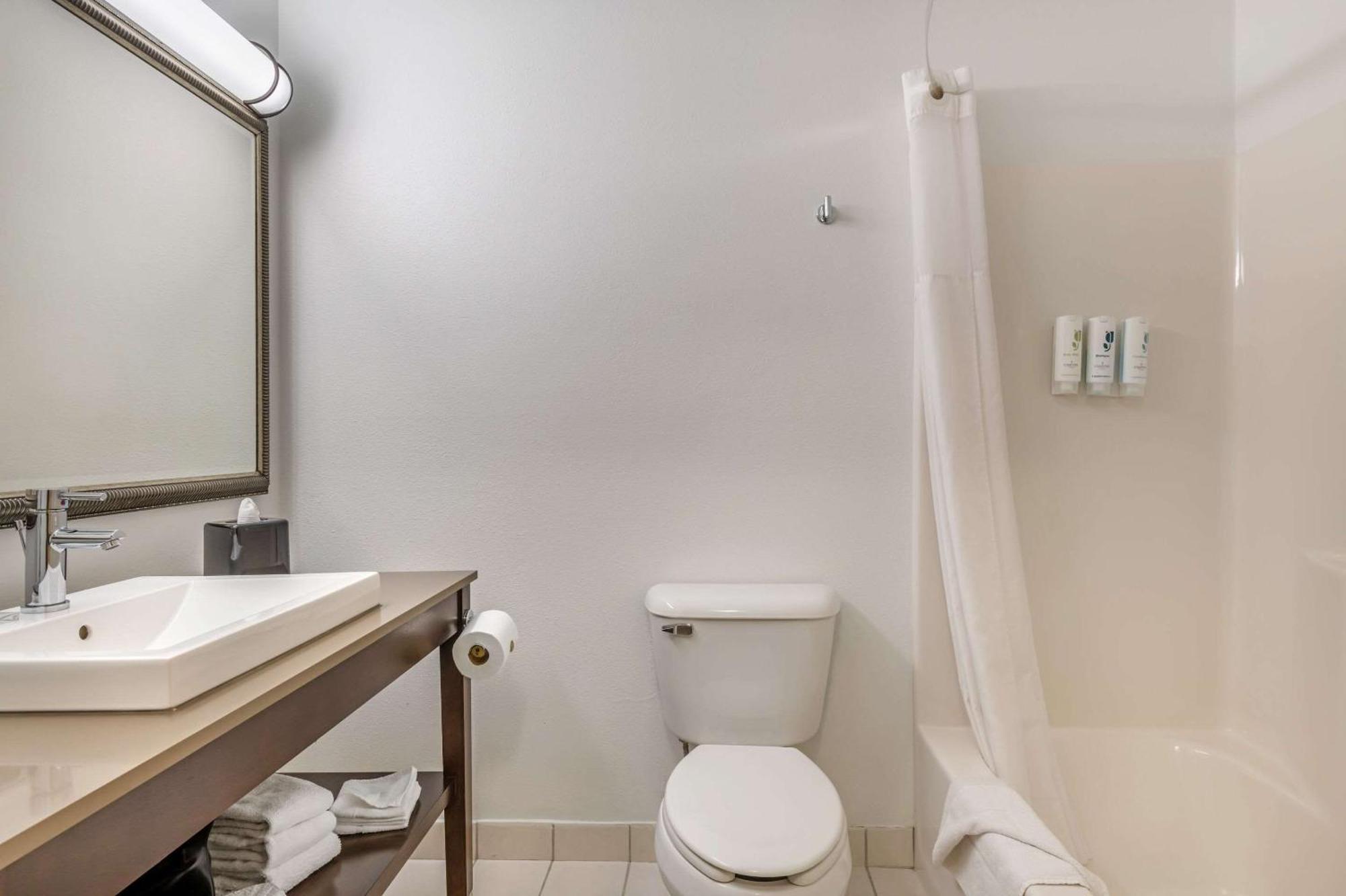 Country Inn & Suites By Radisson, Watertown, Sd Buitenkant foto