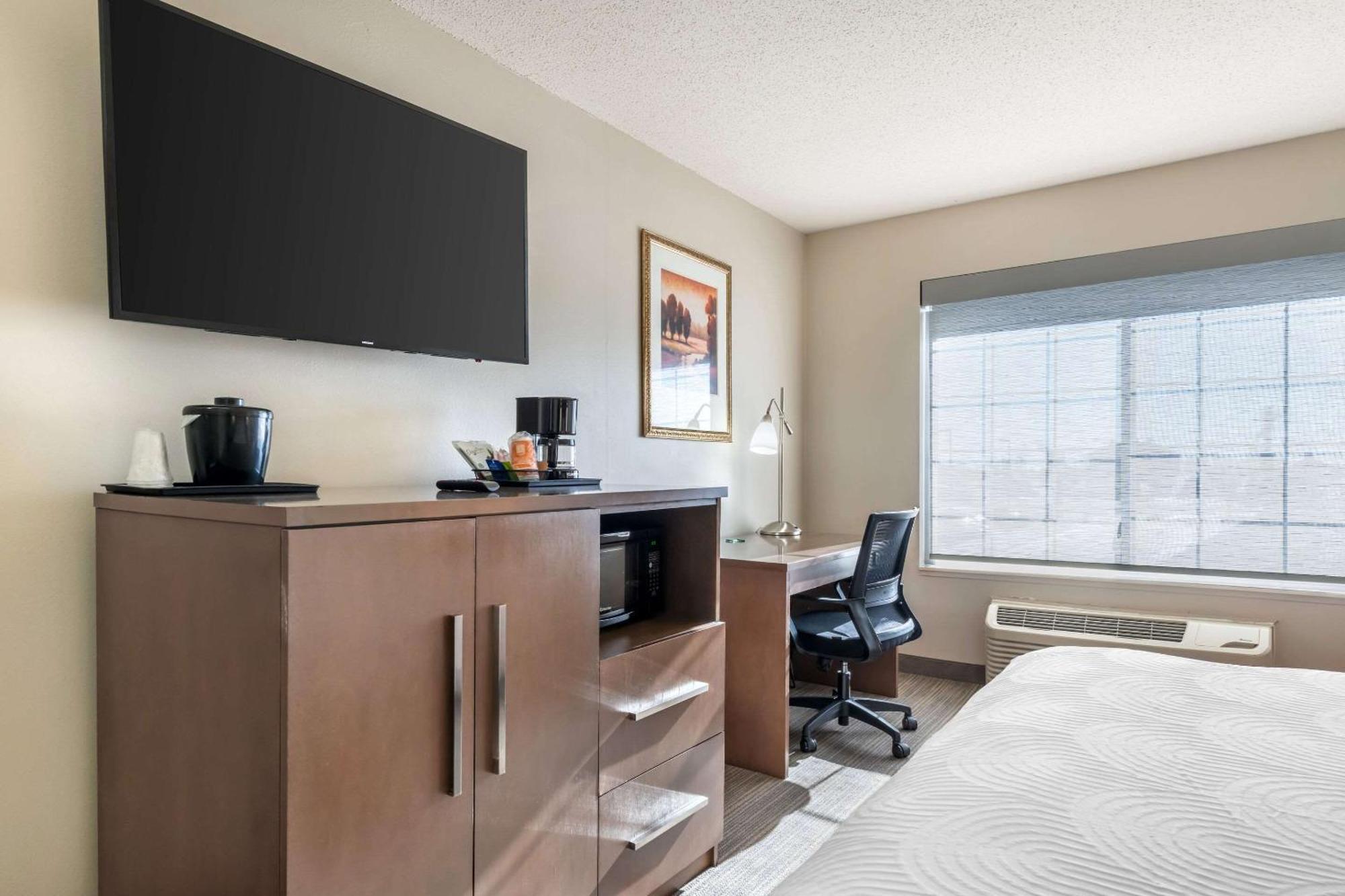 Country Inn & Suites By Radisson, Watertown, Sd Buitenkant foto