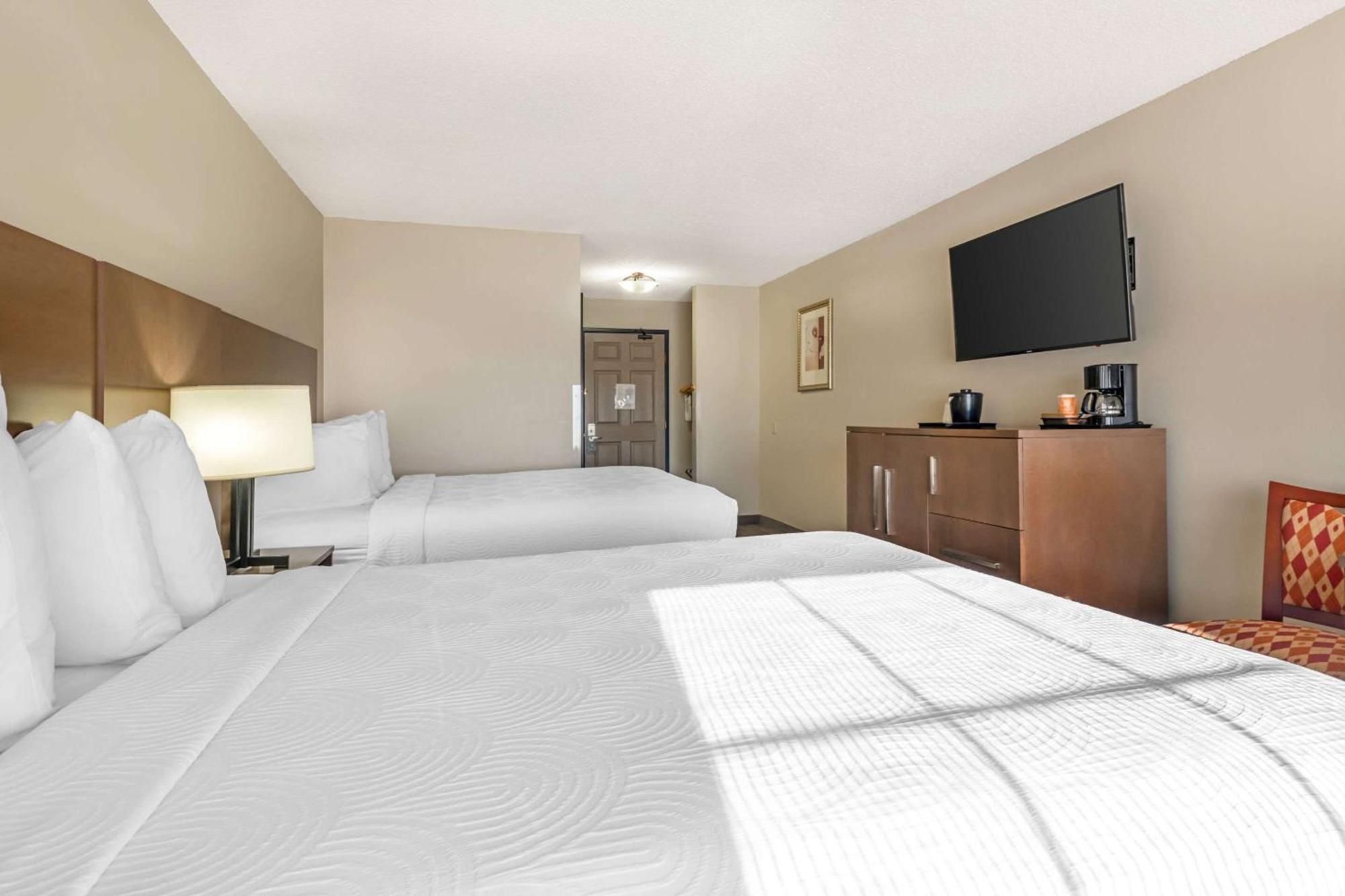 Country Inn & Suites By Radisson, Watertown, Sd Buitenkant foto